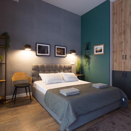 Excellent Apartment In The Center - Alchevskyh Str. 23 哈尔科夫 外观 照片